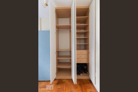 Apartamento para alugar com 70m², 2 quartos e sem vaga Apartamento para alugar com 70m², 2 quartos e sem vagaQuarto 2