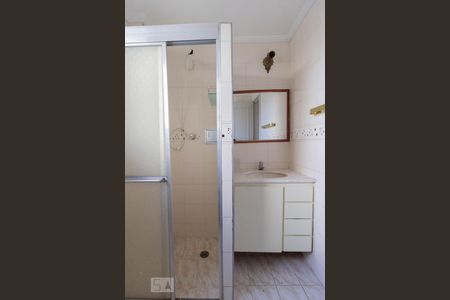 Apartamento para alugar com 70m², 2 quartos e sem vaga Apartamento para alugar com 70m², 2 quartos e sem vagaBanheiro