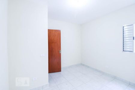 Dormitório de casa para alugar com 2 quartos, 87m² em Jardim Marek, Santo André