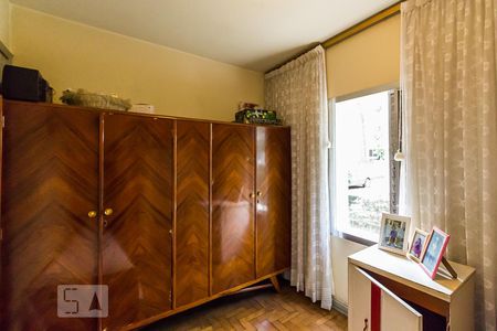 Quarto de apartamento para alugar com 3 quartos, 58m² em Pinheiros, São Paulo