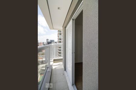 Apartamento à venda com 76m², 2 quartos e 2 vagas Apartamento à venda com 76m², 2 quartos e 2 vagasVaranda