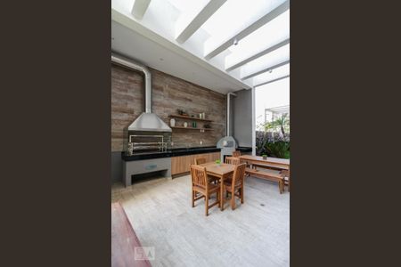 Apartamento à venda com 76m², 2 quartos e 2 vagas Apartamento à venda com 76m², 2 quartos e 2 vagasChurrasqueira