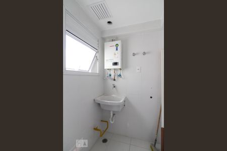 Apartamento à venda com 76m², 2 quartos e 2 vagas Apartamento à venda com 76m², 2 quartos e 2 vagasÁrea de Serviço