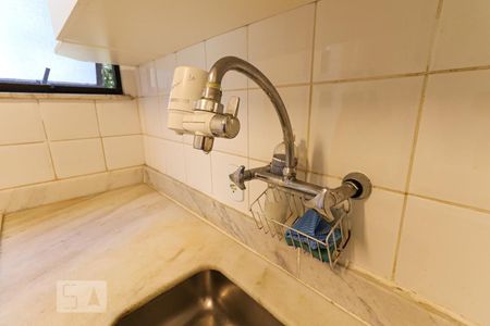 Apartamento à venda com 82m², 2 quartos e 2 vagasCozinha