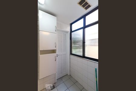 Apartamento à venda com 82m², 2 quartos e 2 vagasÁrea de Serviço