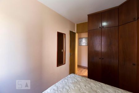 Quarto 2 de apartamento para alugar com 3 quartos, 70m² em Jardim São Savério, São Paulo