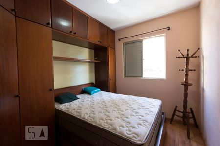 Quarto 2 de apartamento para alugar com 3 quartos, 70m² em Jardim São Savério, São Paulo