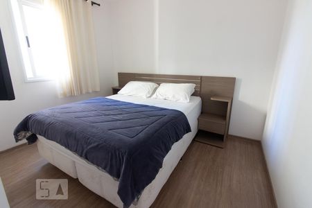 Suite de apartamento para alugar com 2 quartos, 54m² em Tingui, Curitiba