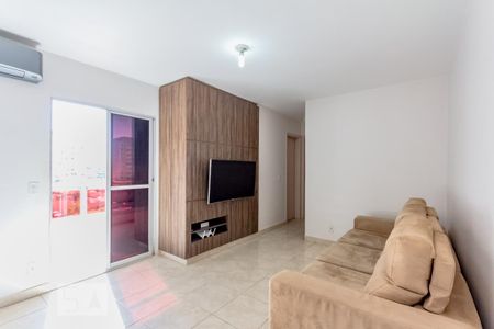 Sala de apartamento para alugar com 2 quartos, 54m² em Setor Negrão de Lima, Goiânia