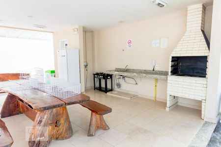 Apartamento para alugar com 54m², 2 quartos e 1 vaga Apartamento para alugar com 54m², 2 quartos e 1 vagaChurrasqueira