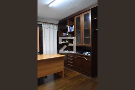 Casa para alugar com 510m², 7 quartos e 6 vagasEscritório