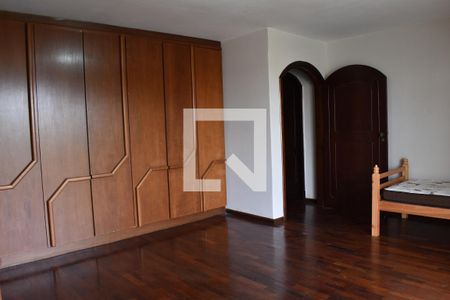 Casa para alugar com 510m², 7 quartos e 6 vagasQuarto 5