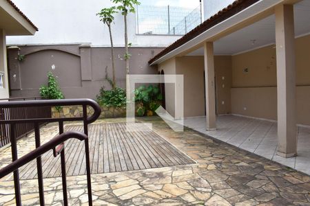 Casa para alugar com 510m², 7 quartos e 6 vagasÁrea dos fundos