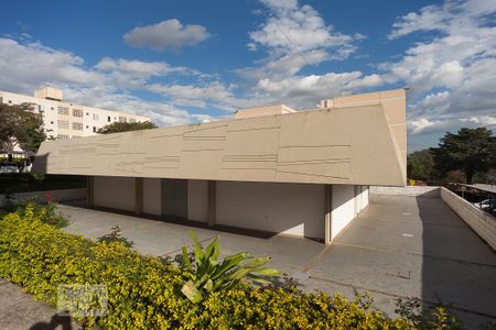 Apartamento para alugar com 51m², 2 quartos e 1 vaga Apartamento para alugar com 51m², 2 quartos e 1 vagaDependências do condominio - salão de festas