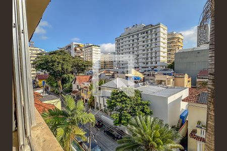 Vista do Quarto de apartamento para alugar com 1 quarto, 53m² em Botafogo, Rio de Janeiro