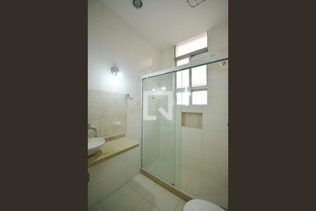 Banheiro de apartamento para alugar com 1 quarto, 53m² em Botafogo, Rio de Janeiro
