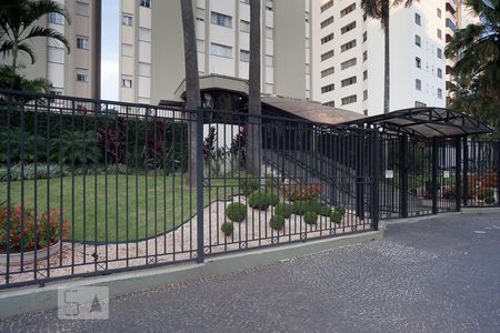 Apartamento à venda com 80m², 3 quartos e 1 vagaFachada do prédio 