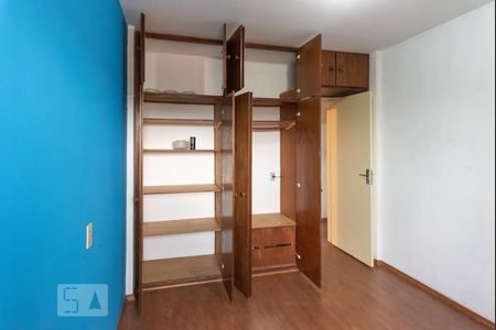 Apartamento à venda com 80m², 3 quartos e 1 vagaQuarto 1 - Armários