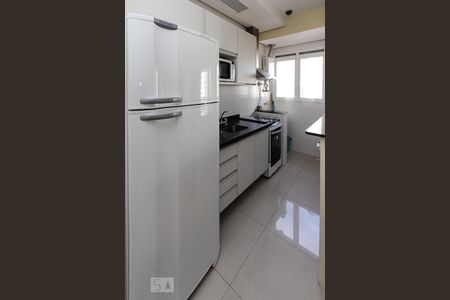 Cozinha de kitnet/studio para alugar com 1 quarto, 35m² em Vila Regente Feijó, São Paulo