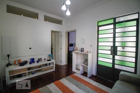 Sala de casa para alugar com 3 quartos, 100m² em Vila Romana, São Paulo