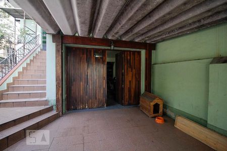 Garagem de casa para alugar com 3 quartos, 100m² em Vila Romana, São Paulo