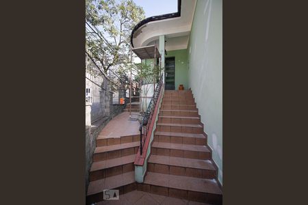 Entrada de casa para alugar com 3 quartos, 100m² em Vila Romana, São Paulo
