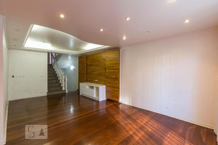 Sala de casa para alugar com 3 quartos, 214m² em Saúde, São Paulo