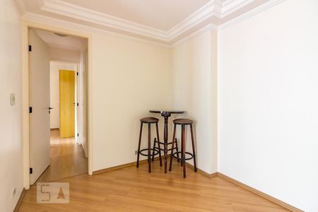 Sala de apartamento para alugar com 2 quartos, 57m² em Cidade São Francisco, São Paulo