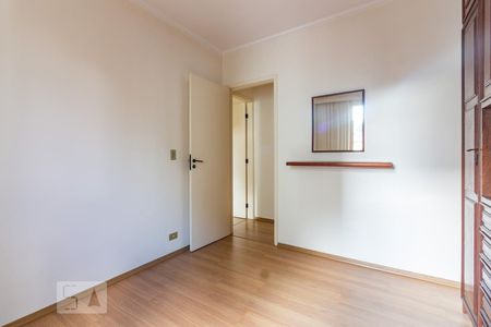 Quarto 1 de apartamento para alugar com 2 quartos, 57m² em Cidade São Francisco, São Paulo