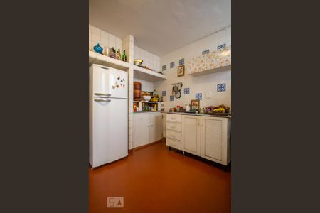 Casa para alugar com 330m², 6 quartos e 2 vagasCozinha