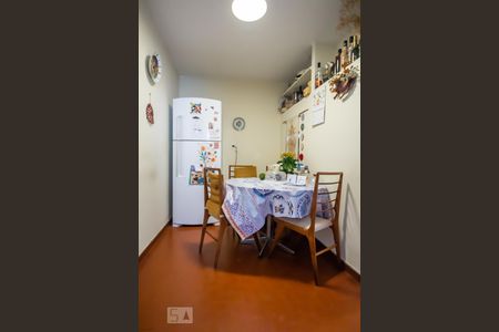 Casa para alugar com 330m², 6 quartos e 2 vagasCozinha