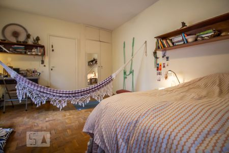 Casa para alugar com 330m², 6 quartos e 2 vagasQuarto 4