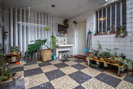 Casa para alugar com 330m², 6 quartos e 2 vagasLavanderia