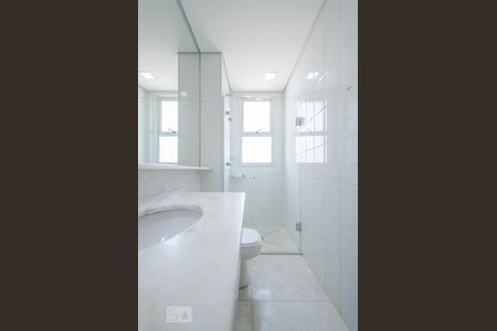 Apartamento para alugar com 170m², 4 quartos e 3 vagasBanheiro da Suíte 2