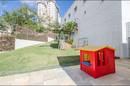 Apartamento para alugar com 170m², 4 quartos e 3 vagasPlayground