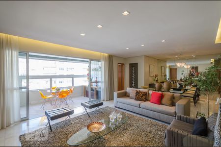 Sala de apartamento para alugar com 4 quartos, 170m² em Vila Paris, Belo Horizonte