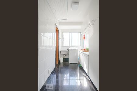 Apartamento para alugar com 170m², 4 quartos e 3 vagasÁrea de Serviço