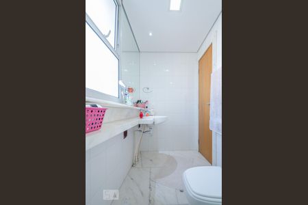 Apartamento para alugar com 170m², 4 quartos e 3 vagasBanheiro da Suíte 1