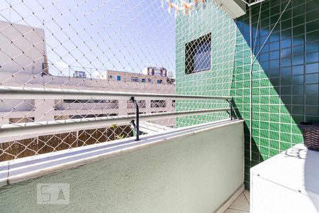 Apartamento à venda com 110m², 2 quartos e 2 vagasVaranda
