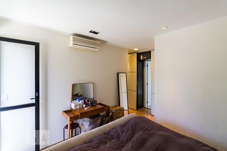 Apartamento à venda com 110m², 2 quartos e 2 vagasQuarto