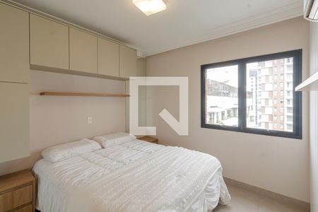 Suíte 1 de apartamento para alugar com 1 quarto, 45m² em Vila Uberabinha, São Paulo