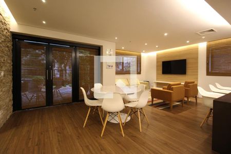 Apartamento para alugar com 45m², 1 quarto e 1 vaga Apartamento para alugar com 45m², 1 quarto e 1 vagaÁrea comum - Salão de festas