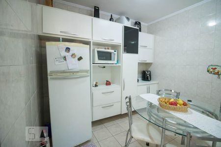 Cozinha de casa para alugar com 3 quartos, 169m² em Vila Camilópolis, Santo André