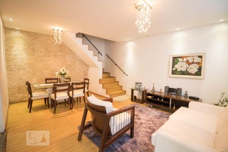 Sala de casa para alugar com 3 quartos, 169m² em Vila Camilópolis, Santo André