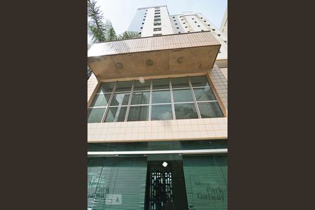 Apartamento para alugar com 45m², 1 quarto e 1 vagaFachada