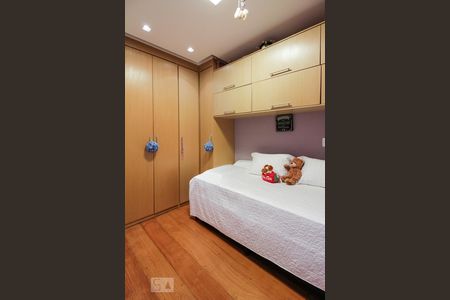 Apartamento à venda com 126m², 4 quartos e 2 vagas Apartamento à venda com 126m², 4 quartos e 2 vagasQuarto 2