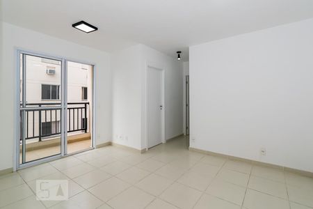 Sala de apartamento para alugar com 2 quartos, 50m² em Penha, Rio de Janeiro