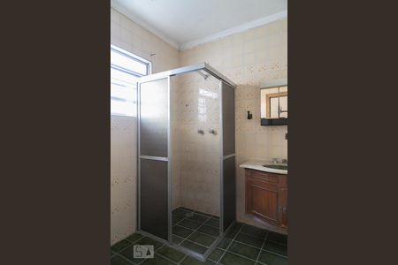 Banheiro  de casa para alugar com 3 quartos, 100m² em Sacomã, São Paulo