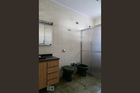 Banheiro da suíte de casa para alugar com 3 quartos, 100m² em Sacomã, São Paulo