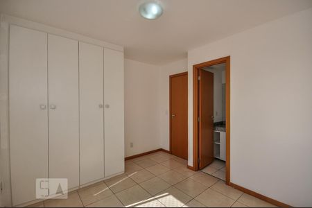 Apartamento à venda com 75m², 3 quartos e 1 vagaSuíte 1